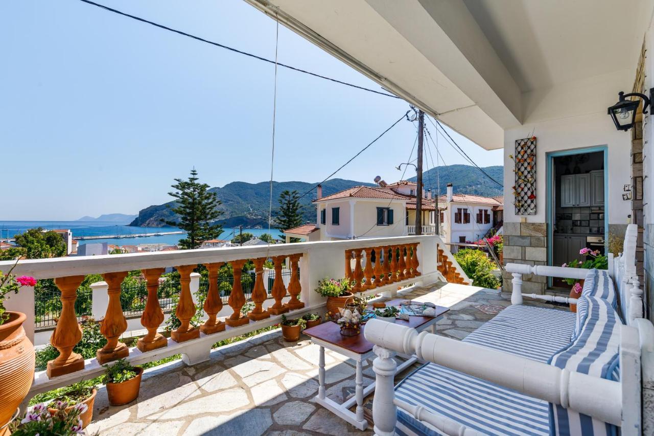Akrothea * Skopelos